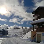 Slow Mtblanc Soleil Ski-inout View Balcony Elevator Parking Vakantiehuis
